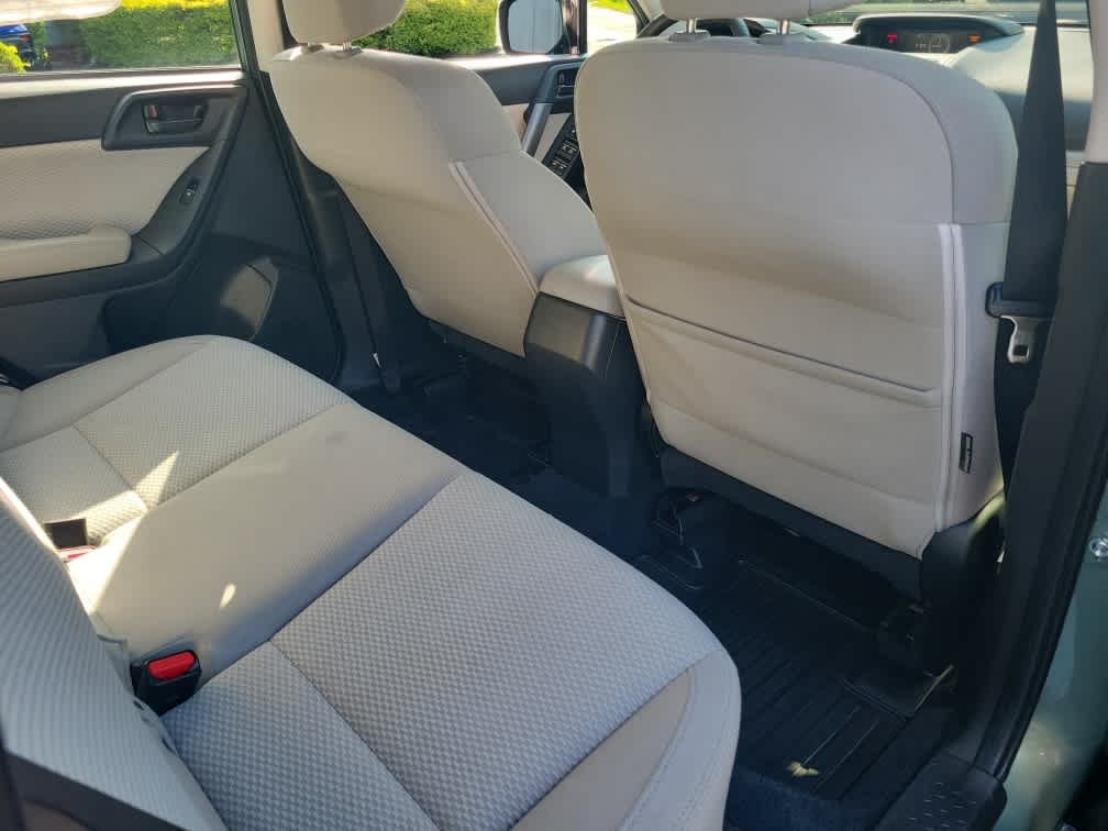 2017 Subaru Forester 2.5i CVT