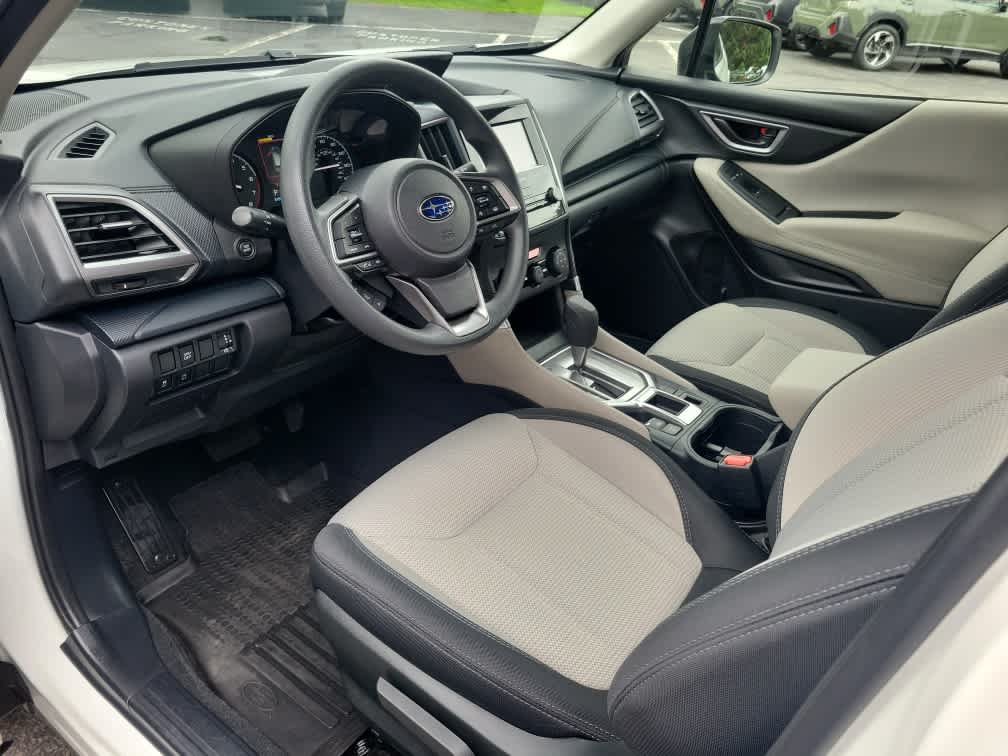 2024 Subaru Forester AWD