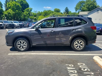 2024 Subaru Forester Premium