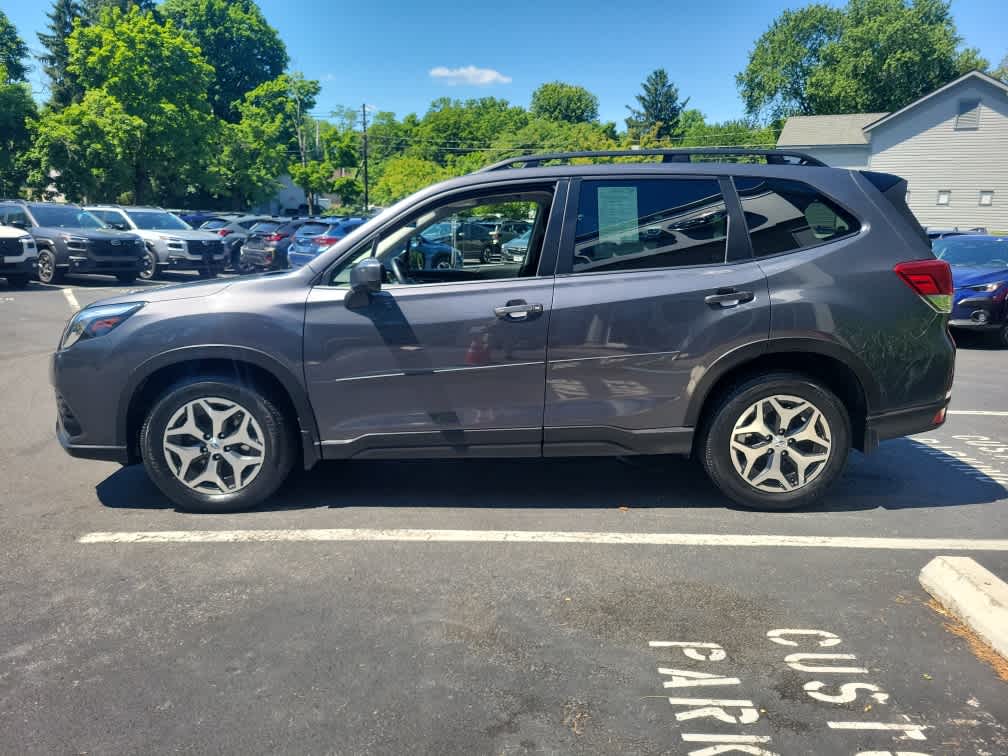 2024 Subaru Forester Premium