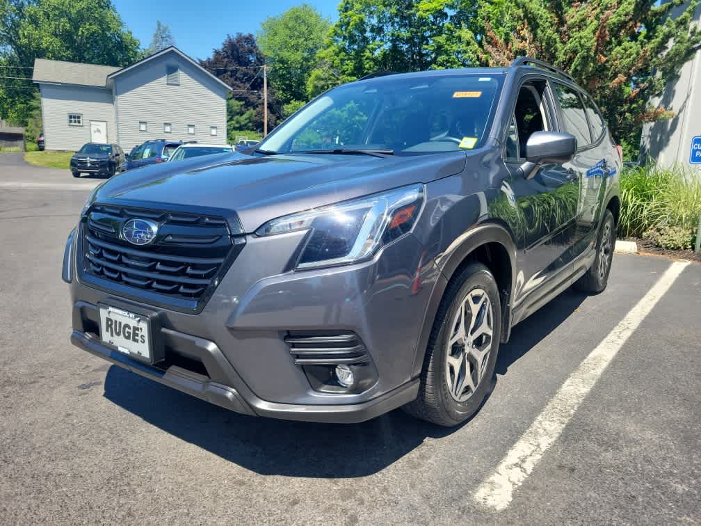 2024 Subaru Forester Premium