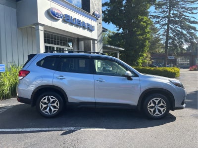 2024 Subaru Forester Premium