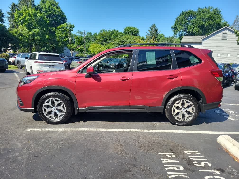 2023 Subaru Forester Premium