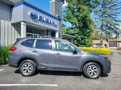 2022 Subaru Forester Premium