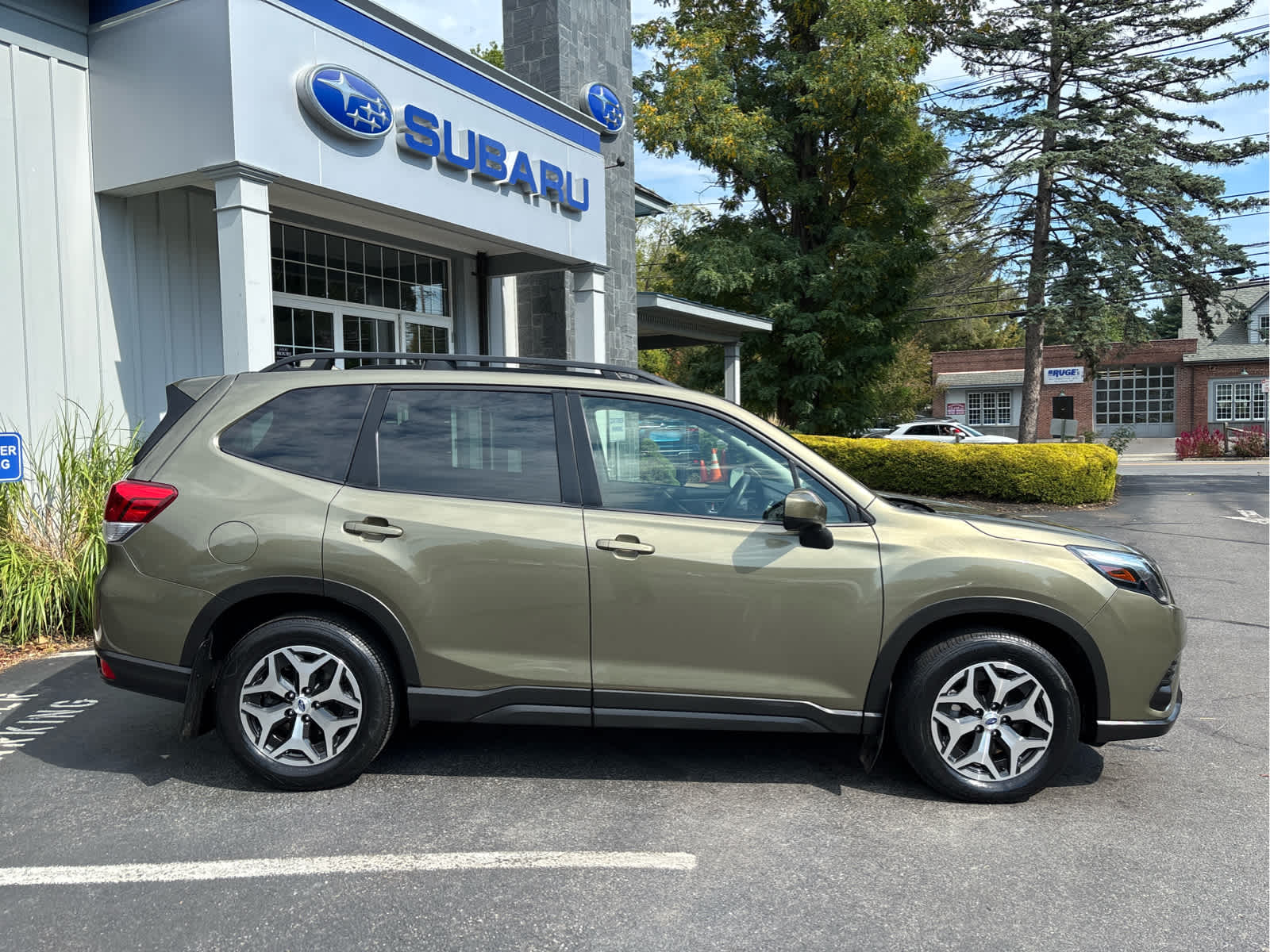 2023 Subaru Forester Premium
