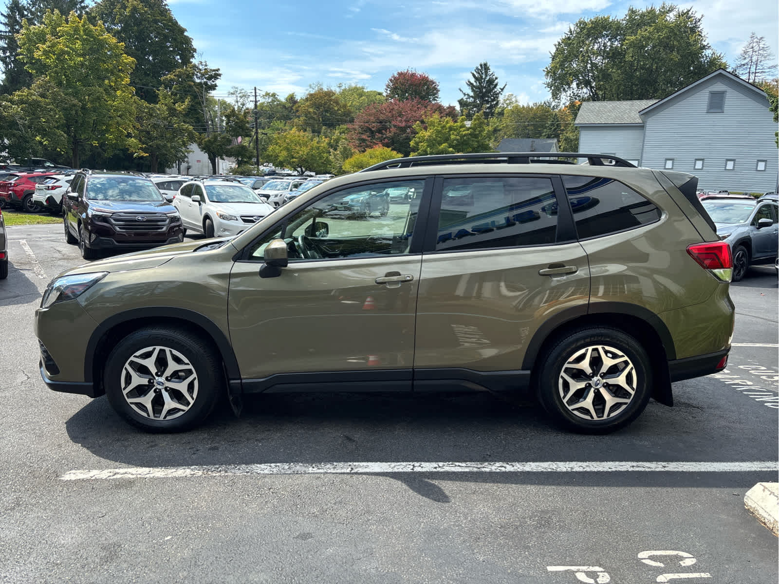 2023 Subaru Forester Premium