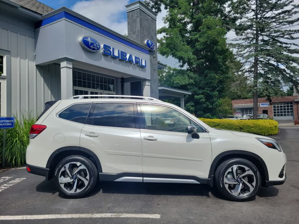 2024 Subaru Forester Touring