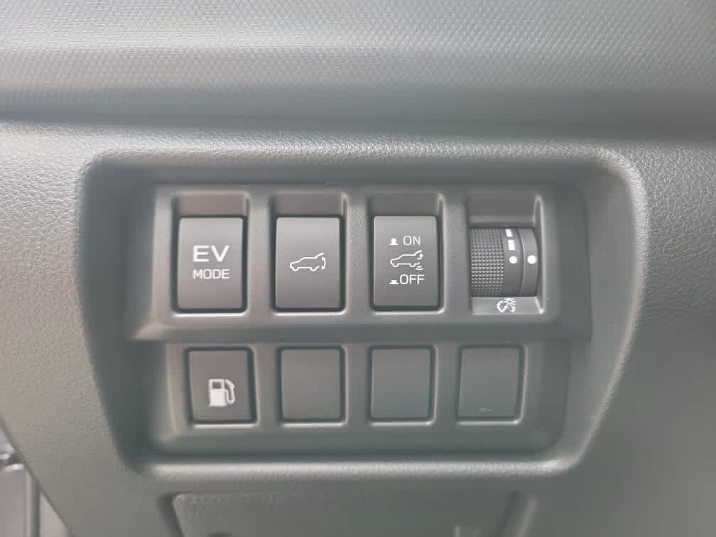 2025 Subaru Forester Premium Hybrid