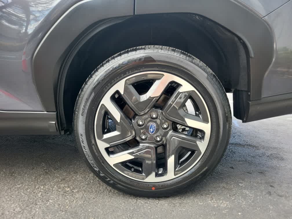 2025 Subaru Forester Premium Hybrid