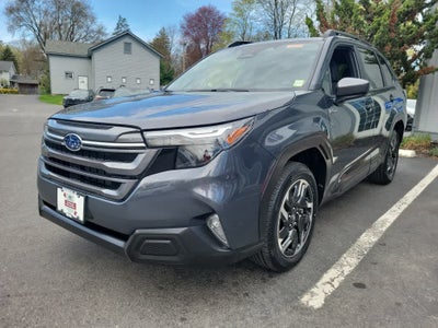 2025 Subaru Forester Premium Hybrid