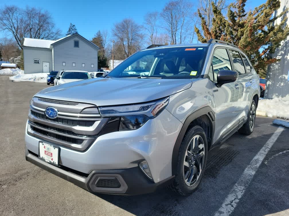 2025 Subaru Forester Limited Hybrid