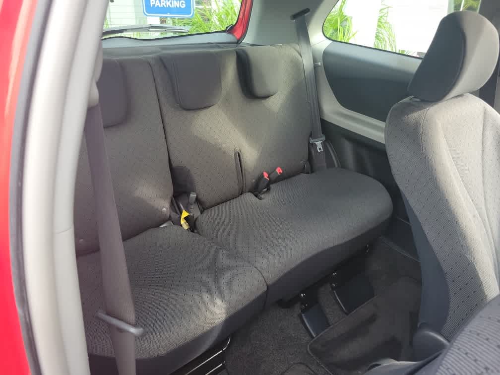 2010 Toyota Yaris Base