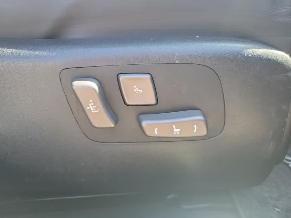 2011 Lexus LS 460 L