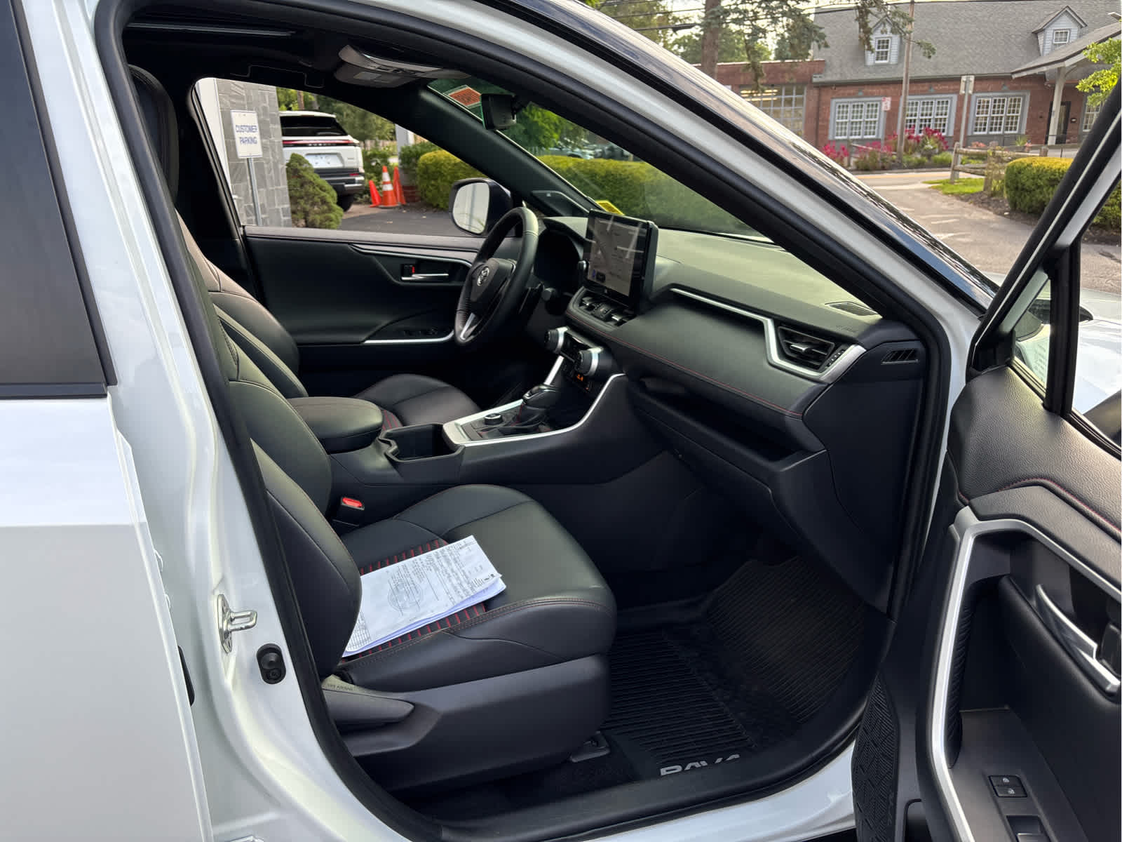 2024 Toyota RAV4 Prime XSE