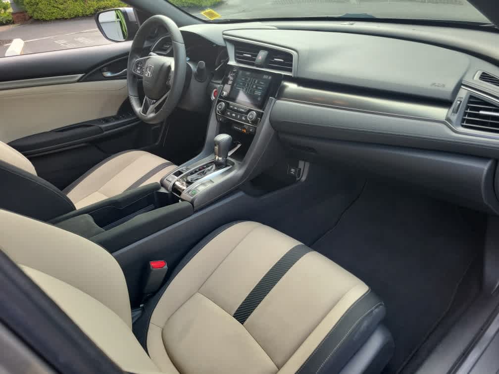 2019 Honda Civic Hatchback EX