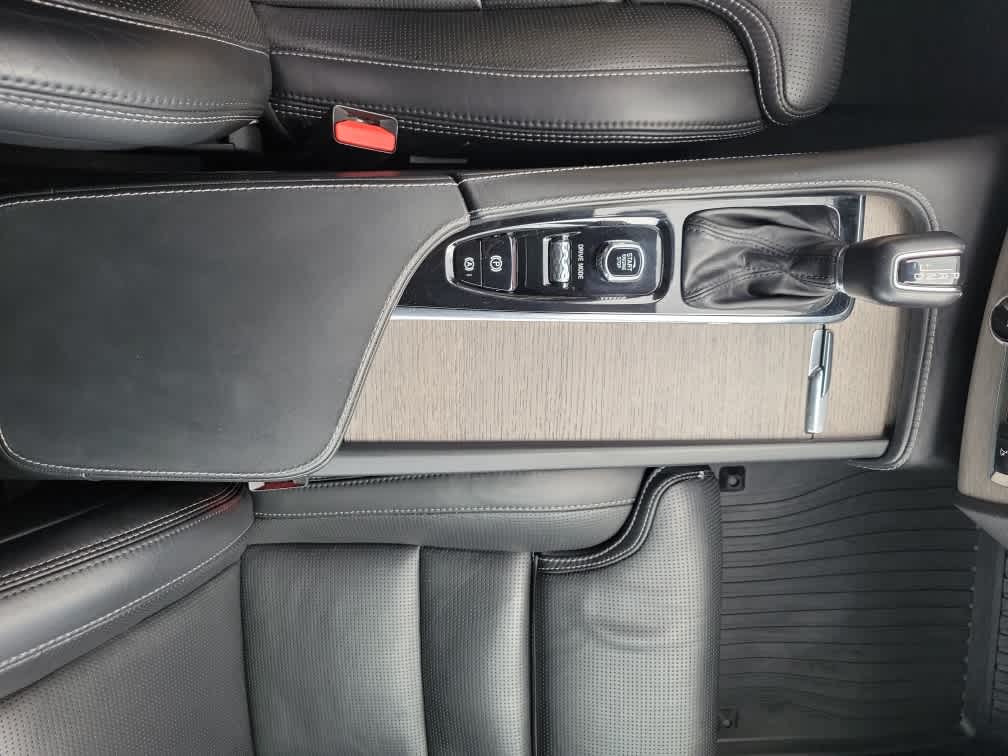 2020 Volvo XC90 Inscription