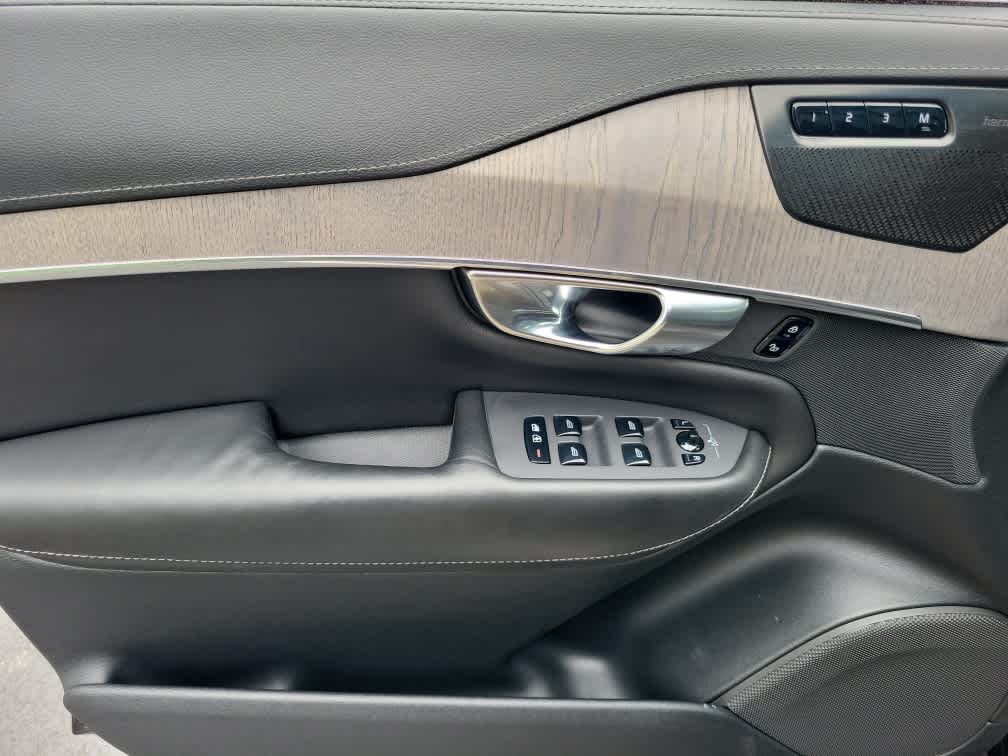 2020 Volvo XC90 Inscription