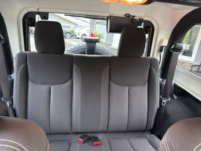 2017 Jeep Wrangler Sahara