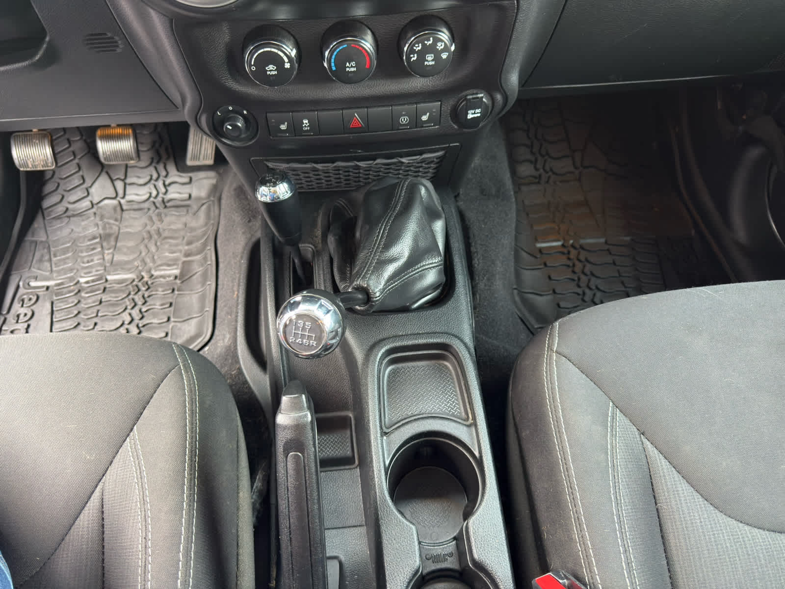 2017 Jeep Wrangler Sahara