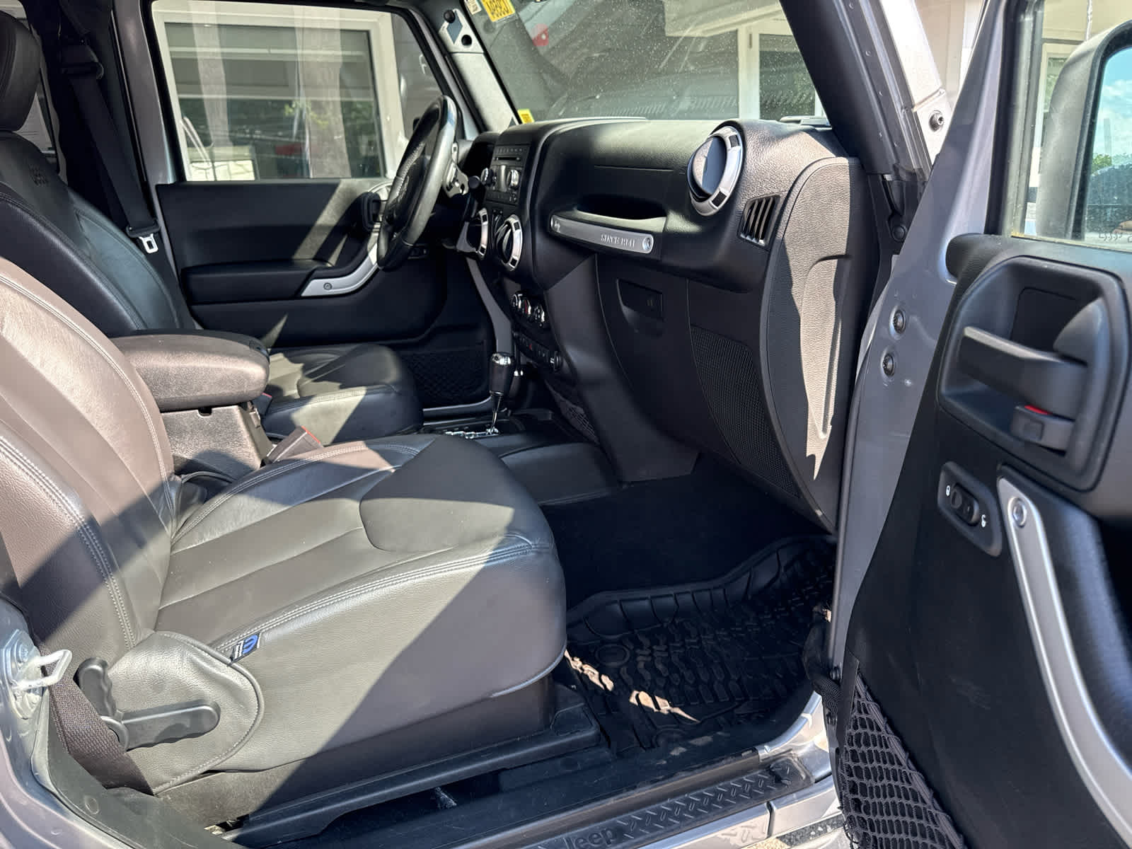 2017 Jeep Wrangler Sahara