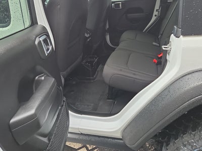 2022 Jeep Wrangler Unlimited Willys