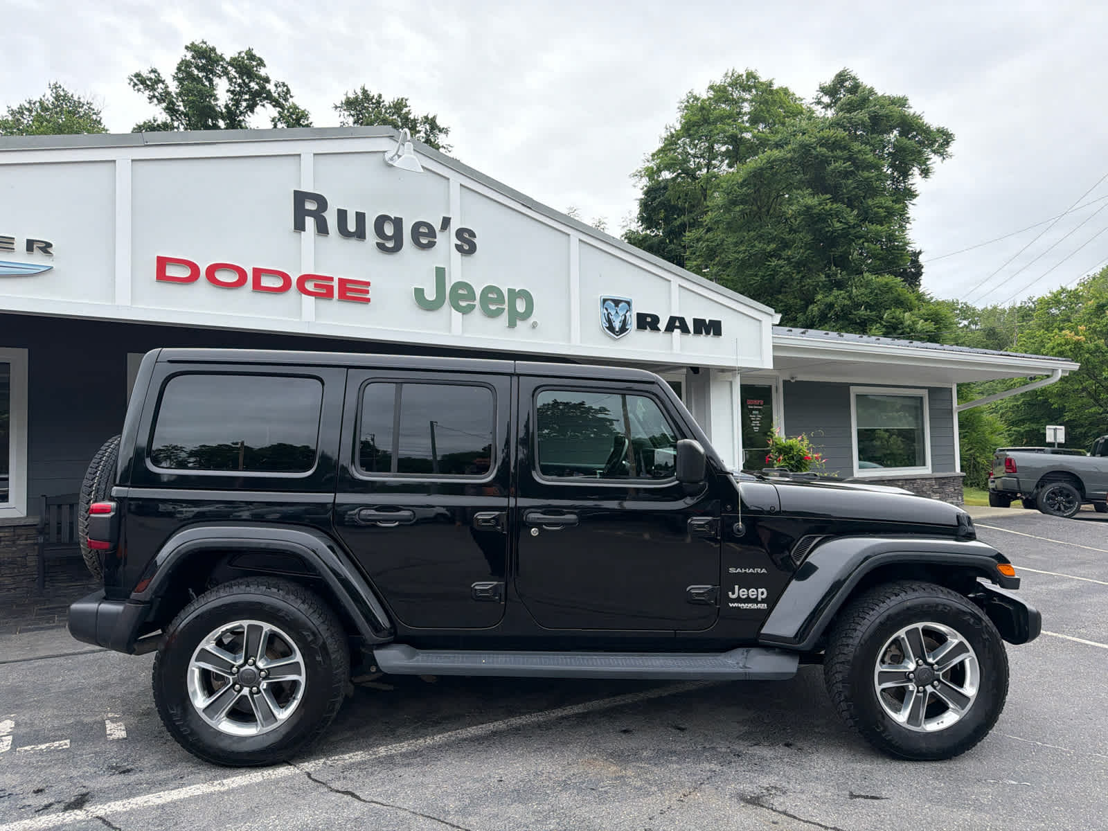 2020 Jeep Wrangler Unlimited Sahara