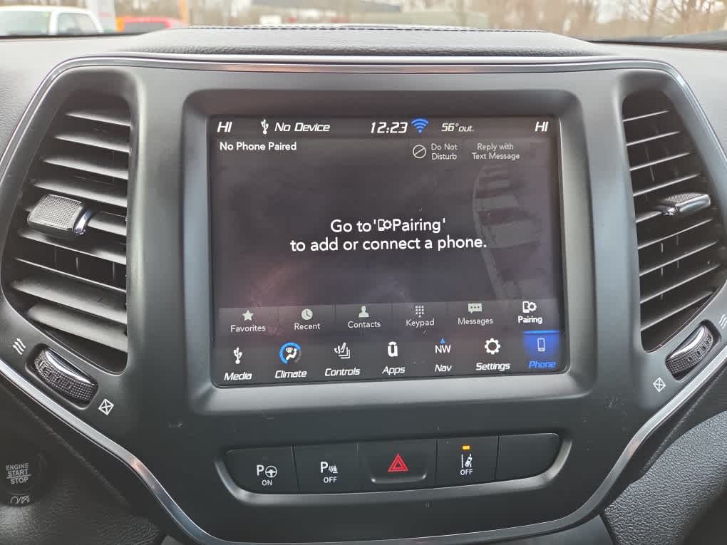 2023 Jeep Cherokee Altitude Lux