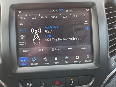 2023 Jeep Cherokee Altitude Lux