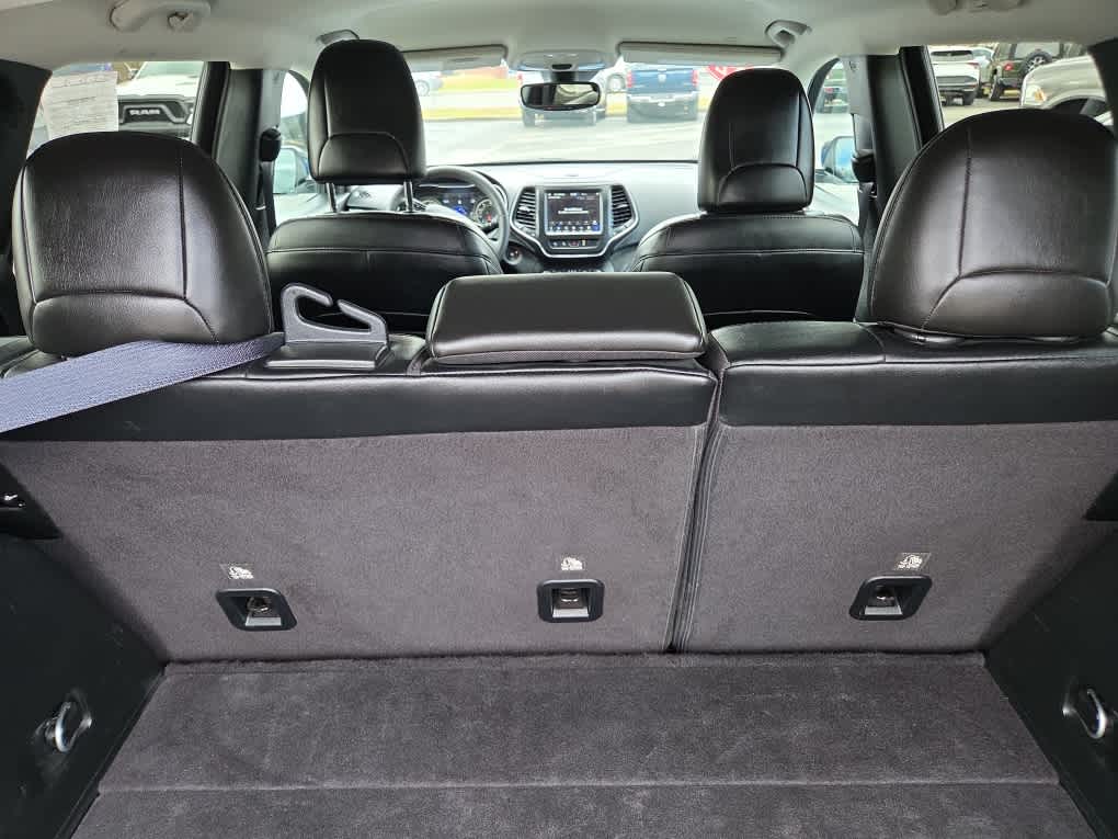 2023 Jeep Cherokee Altitude Lux