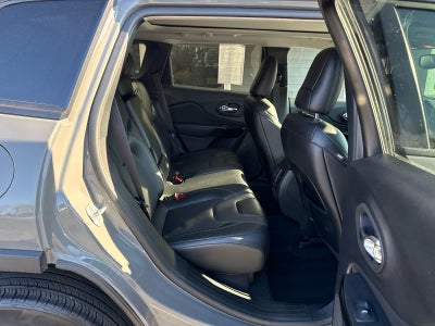 2023 Jeep Cherokee Altitude Lux