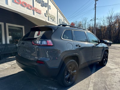 2023 Jeep Cherokee Altitude Lux