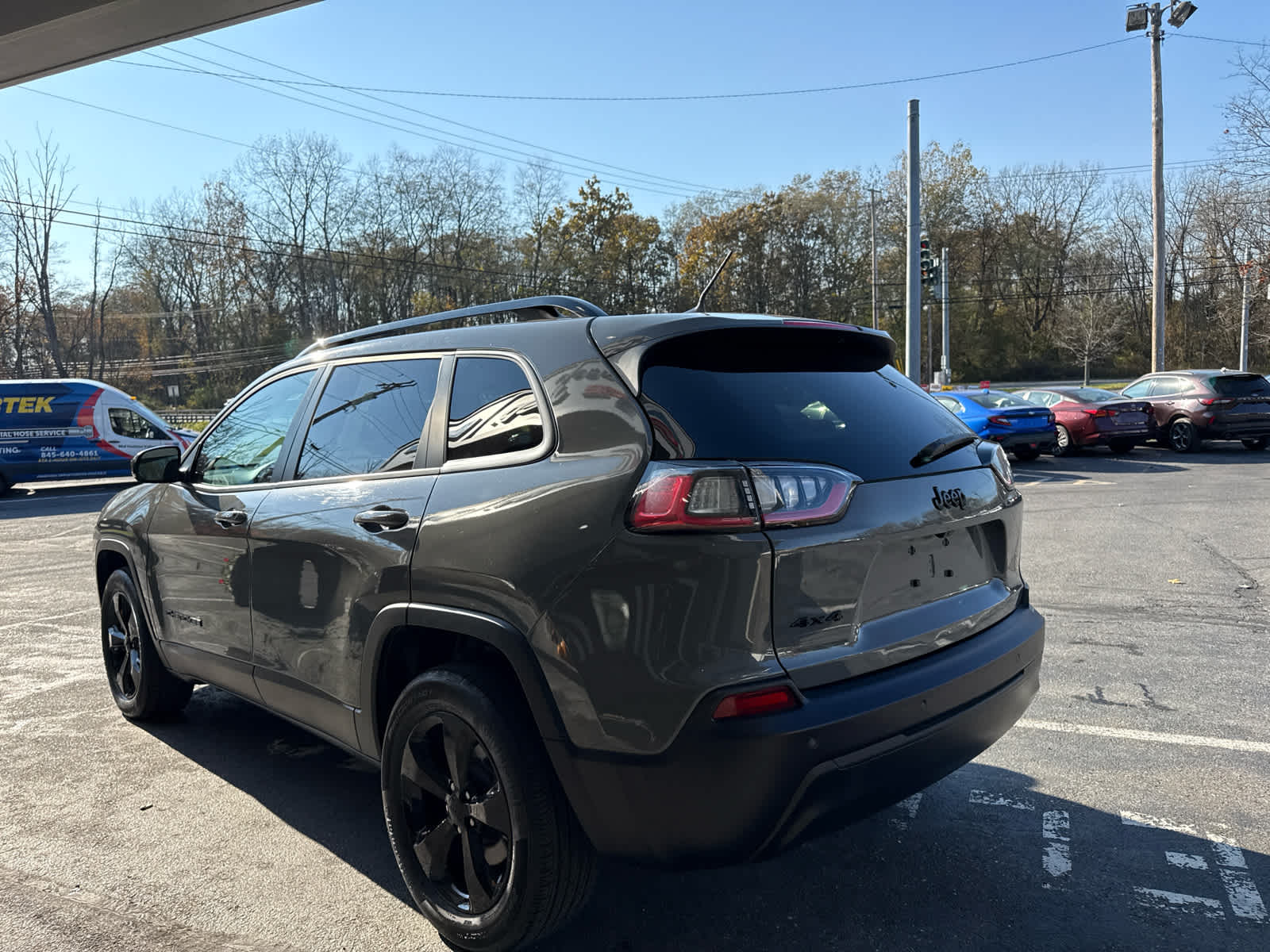 2023 Jeep Cherokee Altitude Lux