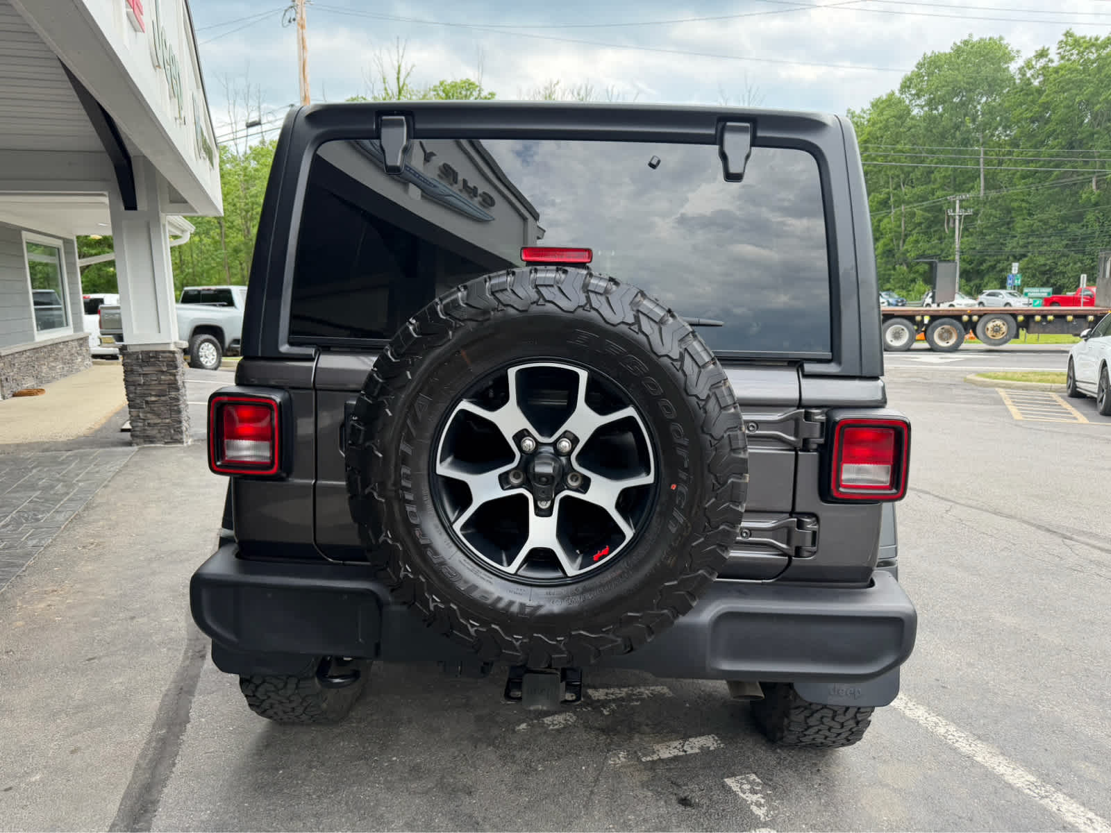 2024 Jeep Wrangler Sport S