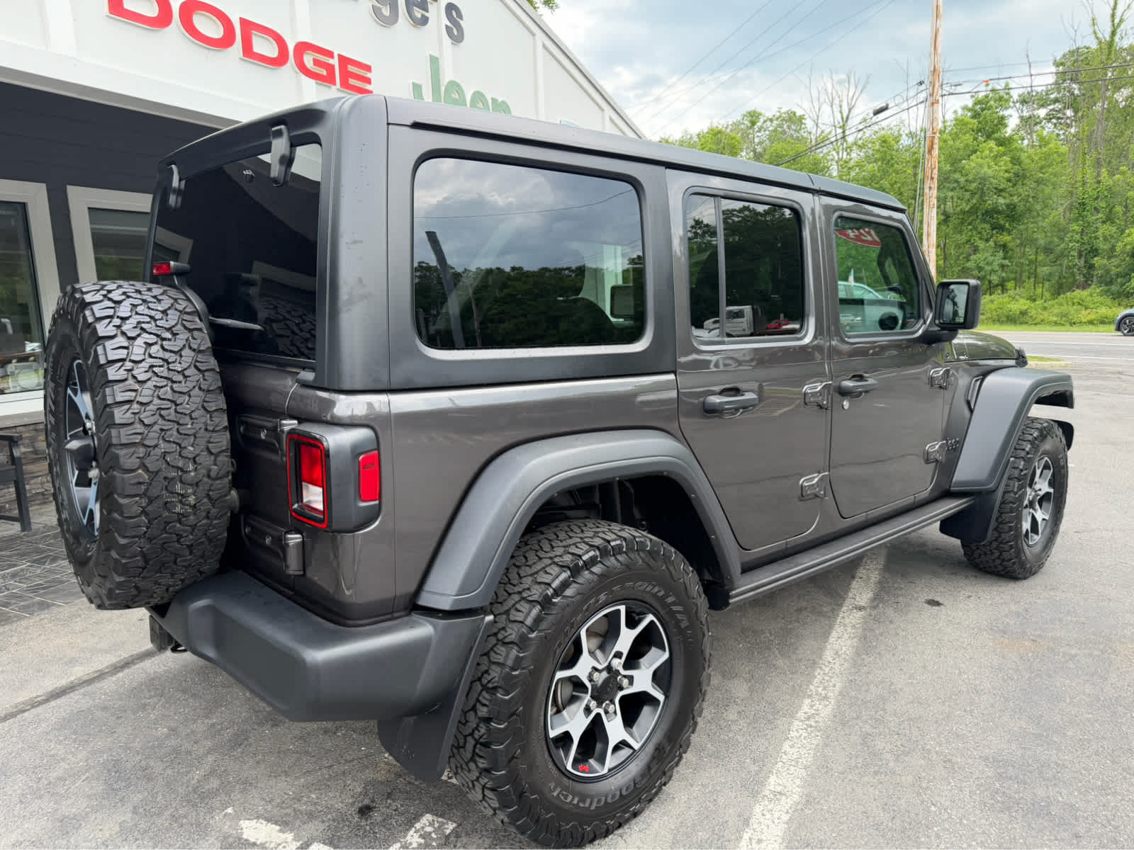 2024 Jeep Wrangler Sport S