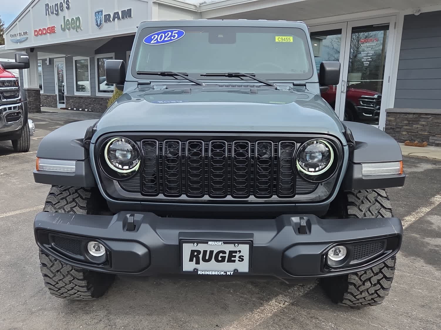 2025 Jeep Wrangler Willys