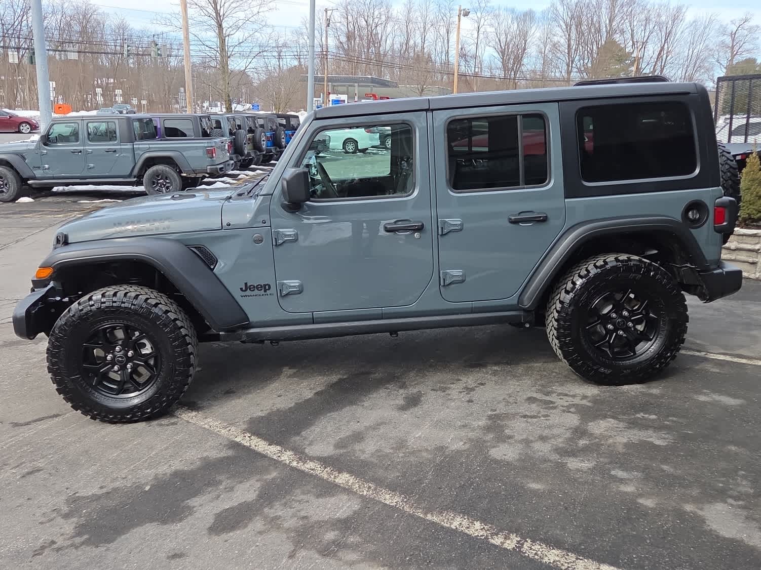 2025 Jeep Wrangler Willys