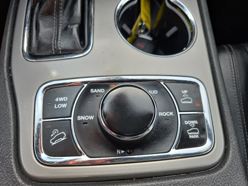 2020 Jeep Grand Cherokee Overland