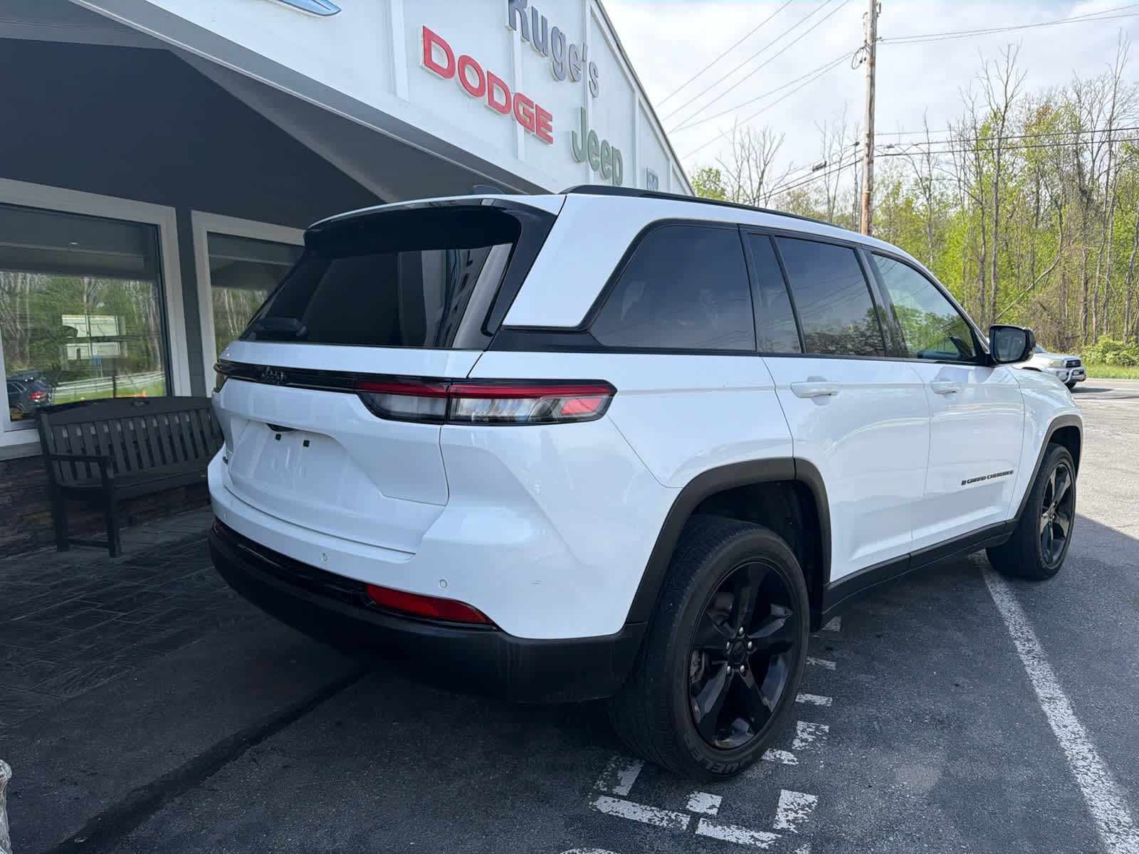 2023 Jeep Grand Cherokee Altitude