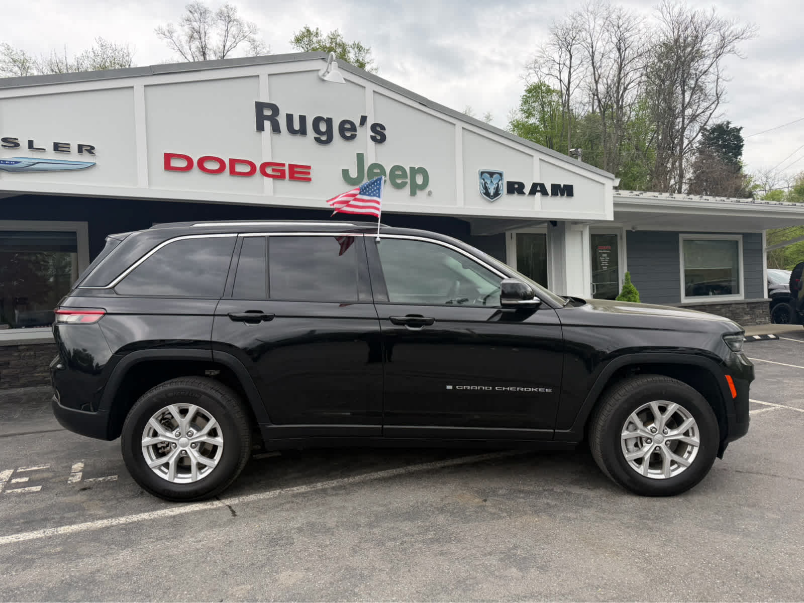 2023 Jeep Grand Cherokee Limited