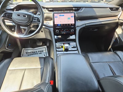 2022 Jeep Grand Cherokee Overland