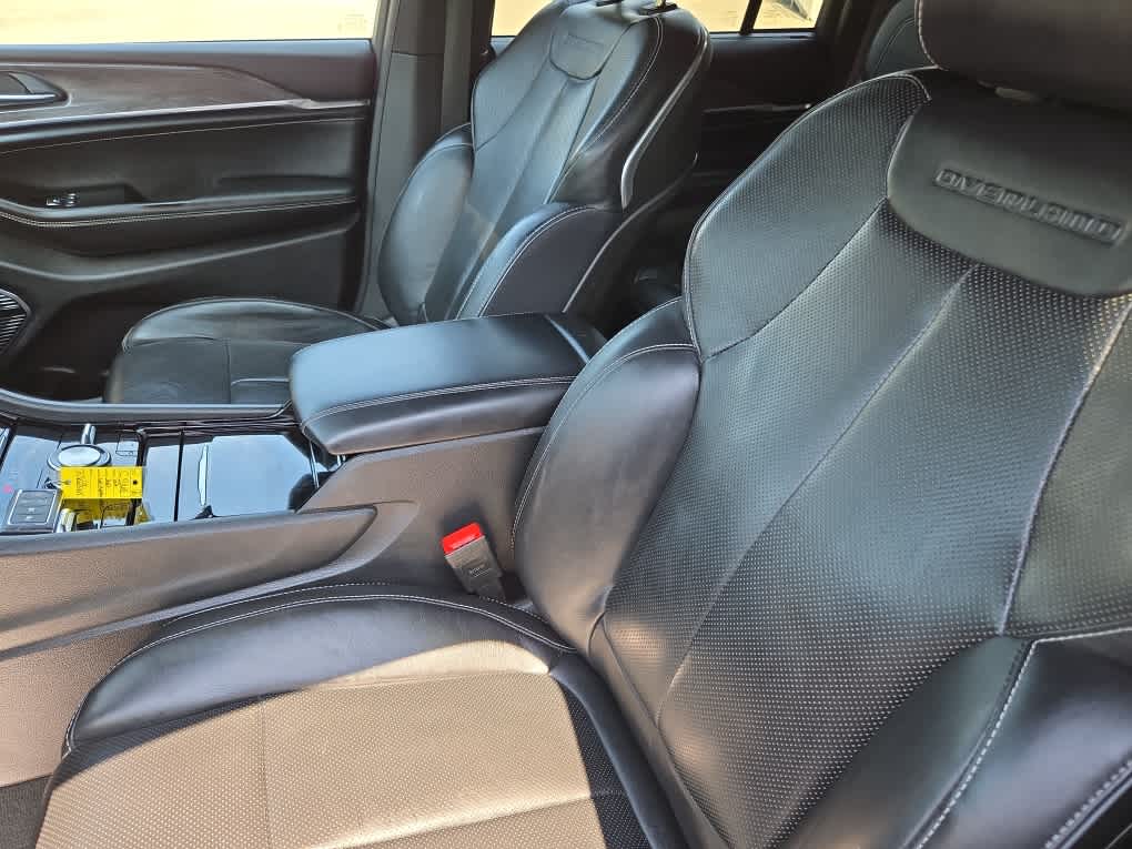 2022 Jeep Grand Cherokee Overland