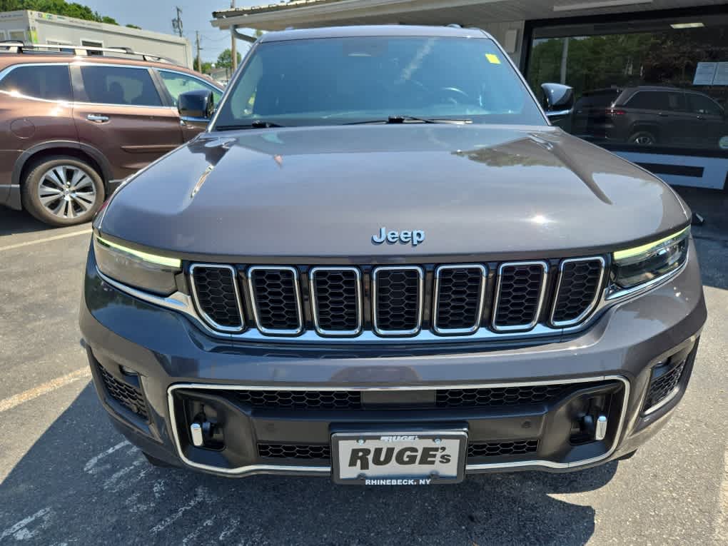 2022 Jeep Grand Cherokee Overland