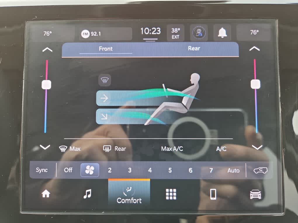 2023 Jeep Grand Cherokee L Laredo