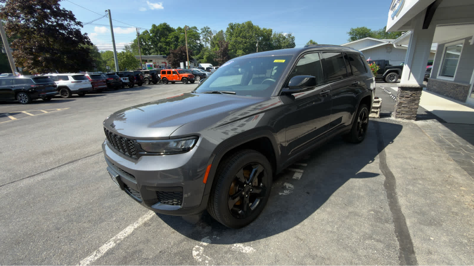 2023 Jeep Grand Cherokee L Altitude