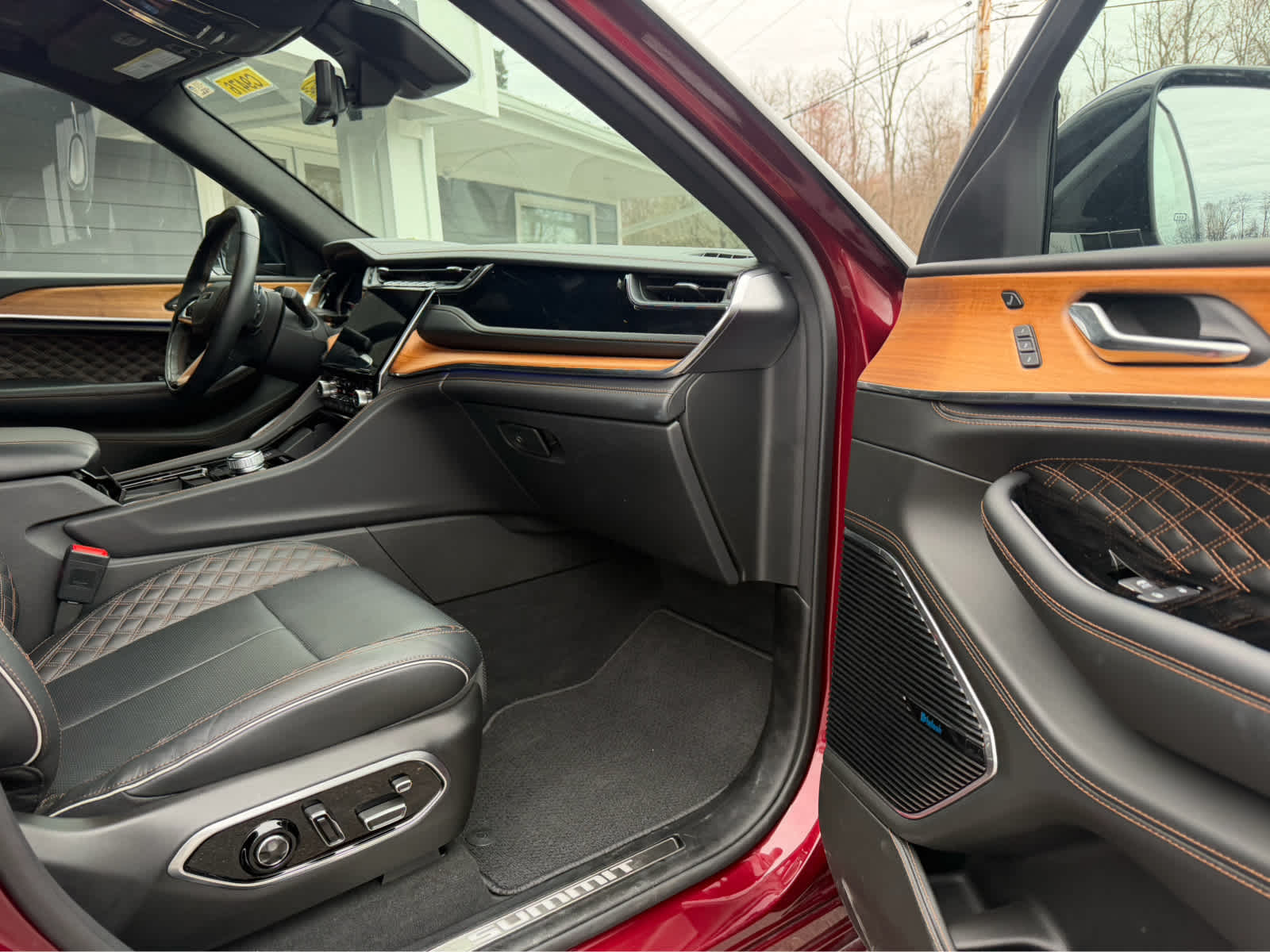 2025 Jeep Grand Cherokee L Summit Reserve