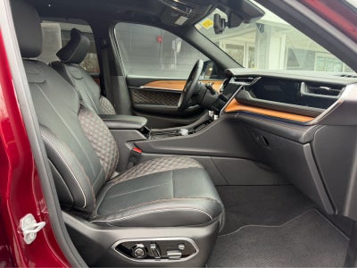 2025 Jeep Grand Cherokee L Summit Reserve