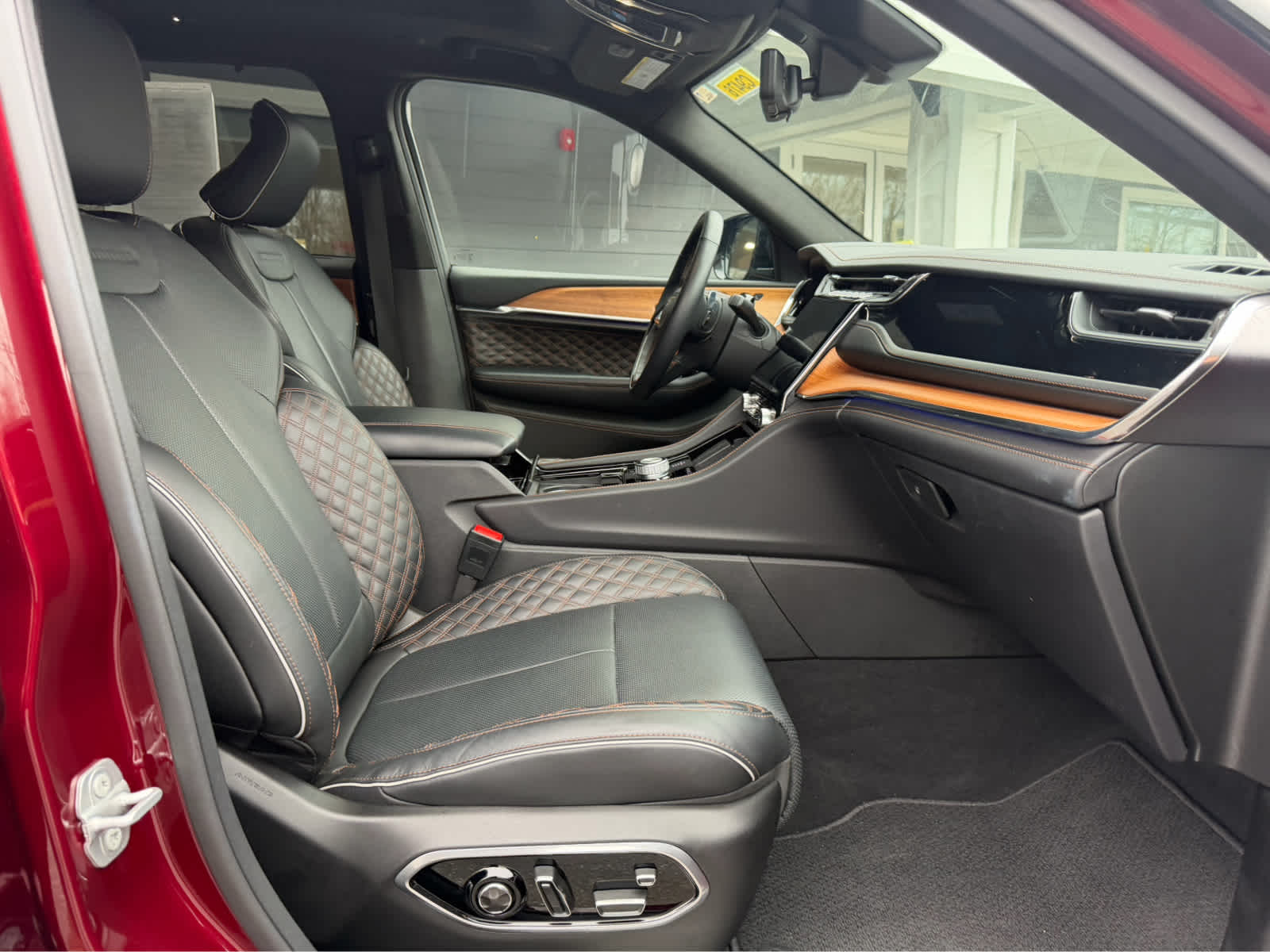 2025 Jeep Grand Cherokee L Summit Reserve
