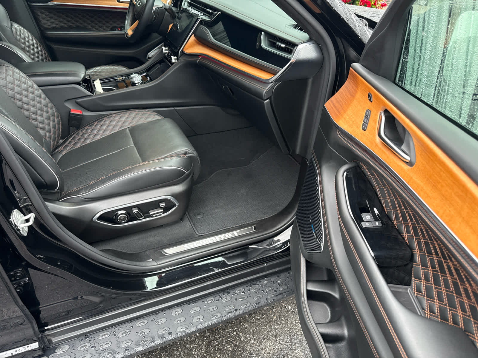 2024 Jeep Grand Cherokee L Summit Reserve