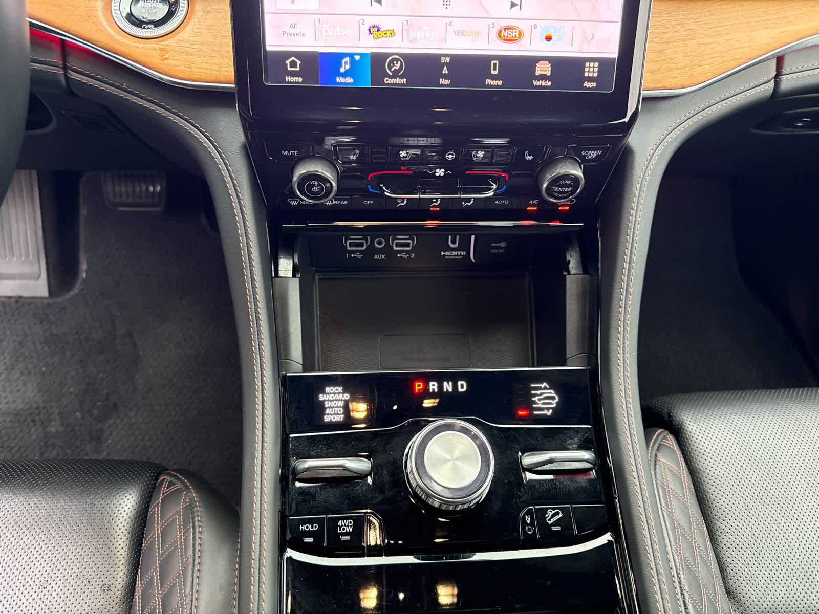 2024 Jeep Grand Cherokee L Summit Reserve