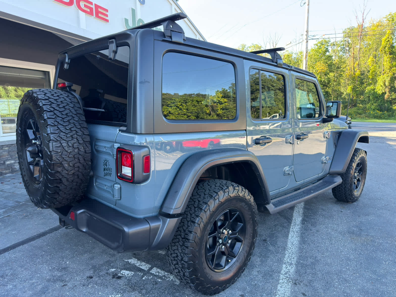 2024 Jeep Wrangler 4xe Willys
